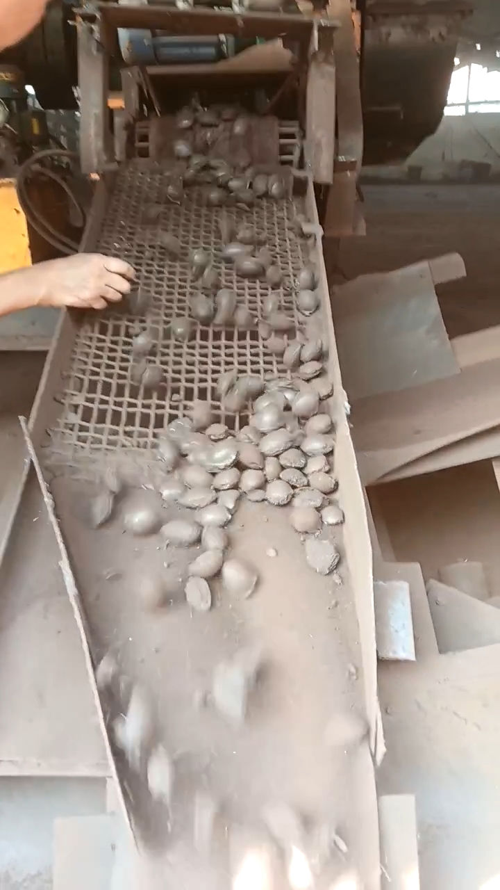 粘合劑在轉(zhuǎn)底爐球團制備中的作用是什么？